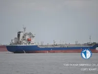 Naftas / Ķīmisko vielu tankkuģis pārdod