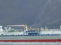 Naftas / Ķīmisko vielu tankkuģis pārdod