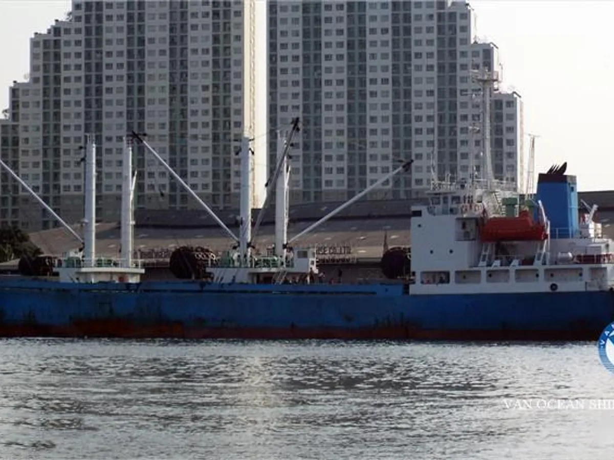 Reefer kuģis pārdod