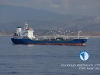Naftas / Ķīmisko vielu tankkuģis pārdod