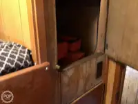 Trallers pārdod