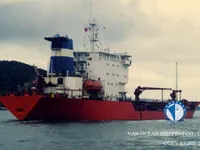 Naftas / Ķīmisko vielu tankkuģis pārdod