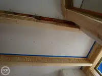 Trallers pārdod