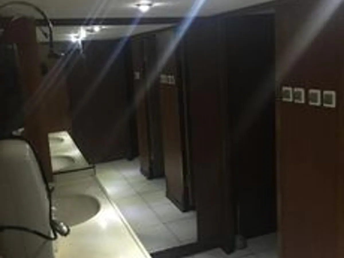 Pasažieru kuģis pārdod