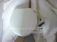 Trallers pārdod