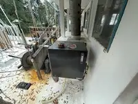 Trallers pārdod