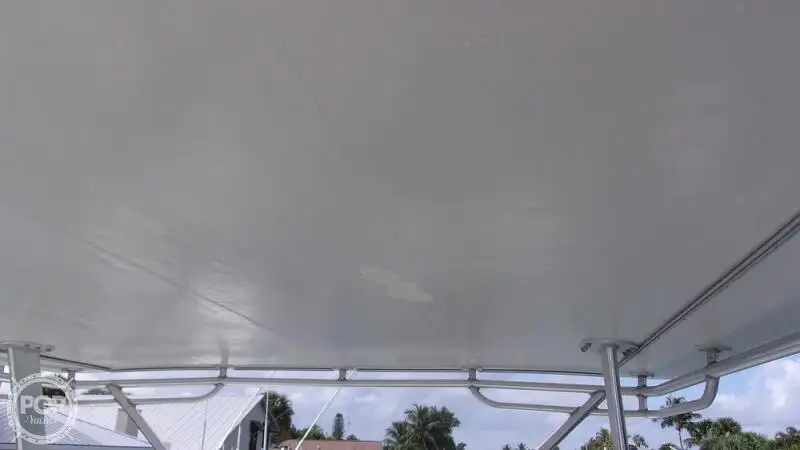 Niršanas atbalsta kuģis pārdod