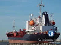 Naftas / Ķīmisko vielu tankkuģis pārdod