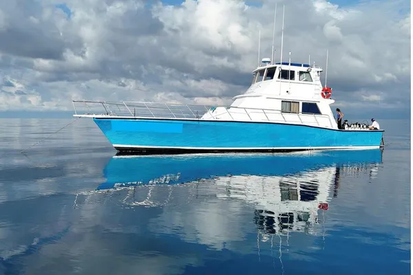 Research vessel for sale