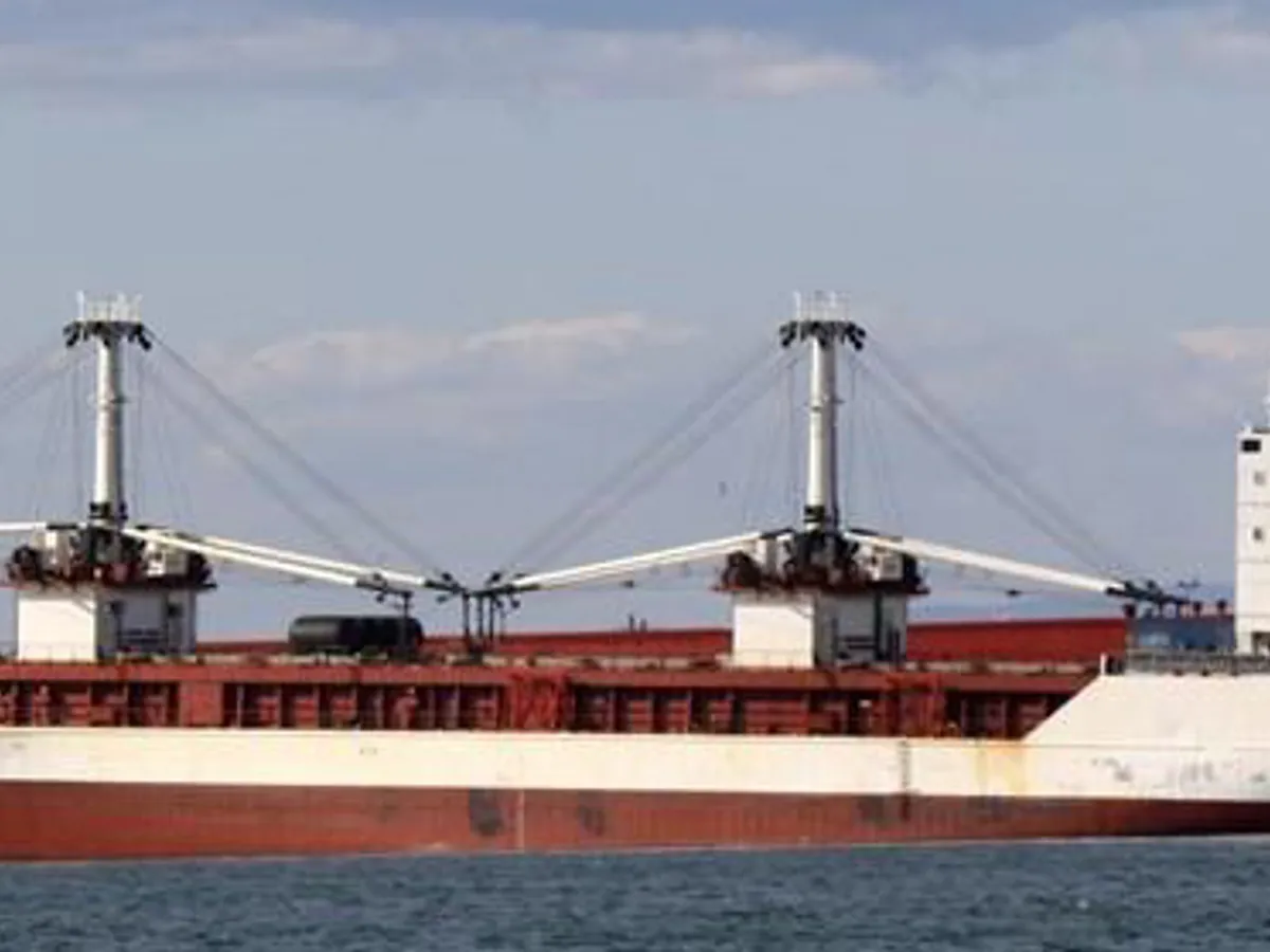 Reefer kuģis pārdod