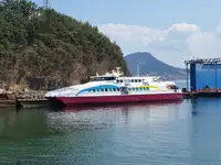 Pasažieru kuģis pārdod