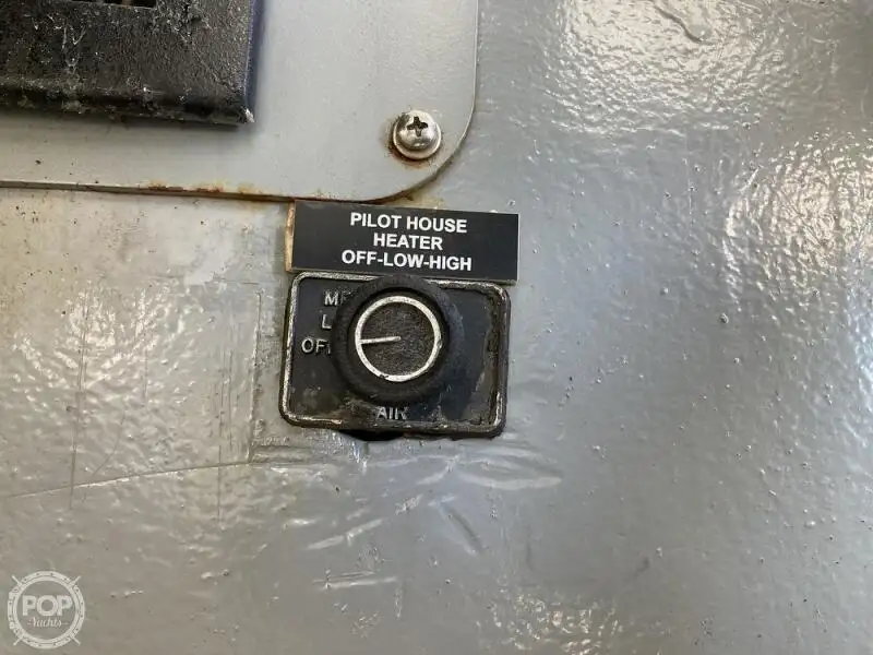 Desanta kuģis, tankkuģis pārdod
