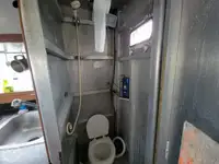 Glatēšanas laiva pārdod