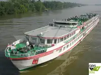 Kruīza kuģis pārdod