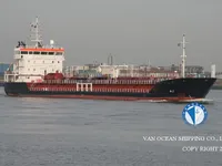 Naftas / Ķīmisko vielu tankkuģis pārdod