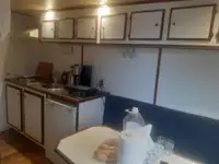 Konteinerkuģis pārdod