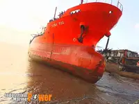 Naftas / Ķīmisko vielu tankkuģis pārdod