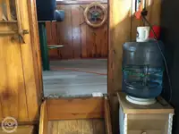 Trallers pārdod