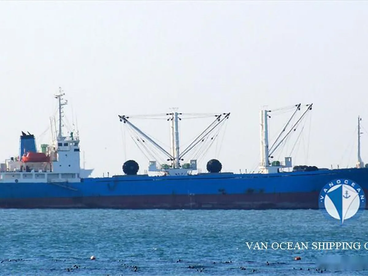 Reefer kuģis pārdod