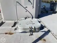 Desanta kuģis, tankkuģis pārdod