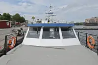 Kruīza kuģis pārdod