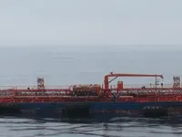 Naftas / Ķīmisko vielu tankkuģis pārdod