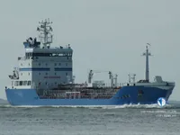 Naftas / Ķīmisko vielu tankkuģis pārdod