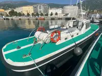 Pilotkuģis pārdod