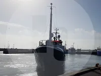 Zivju zvejas kuģis pārdod