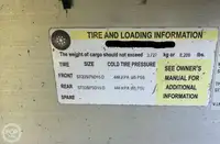 Trallers pārdod