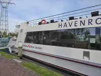 Pasažieru kuģis pārdod