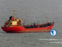 Naftas / Ķīmisko vielu tankkuģis pārdod
