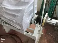 Trallers pārdod