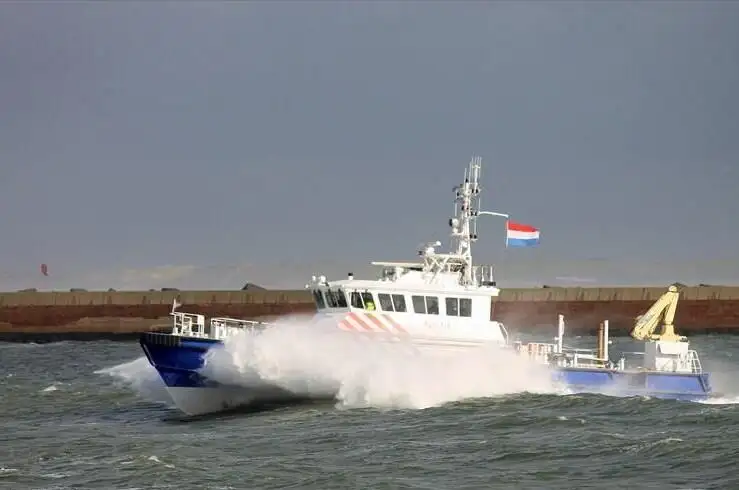 Hidrogrāfiskais kuģis pārdod
