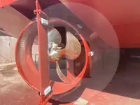 Staru trallera zvejas kuģis pārdod