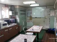 Naftas / Ķīmisko vielu tankkuģis pārdod