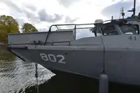 Kara / Militārie kuģi pārdod