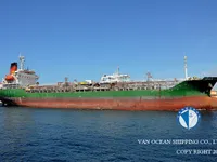 Naftas / Ķīmisko vielu tankkuģis pārdod