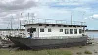 Apmešanās barža pārdod