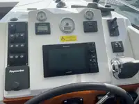 Trallers pārdod
