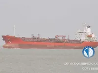 Naftas / Ķīmisko vielu tankkuģis pārdod
