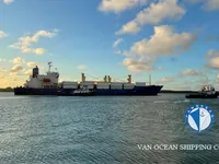 Reefer kuģis pārdod