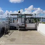 Desanta kuģis, tankkuģis pārdod