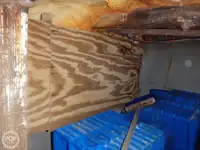 Trallers pārdod