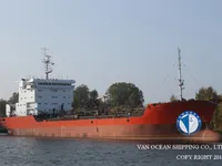 Naftas / Ķīmisko vielu tankkuģis pārdod