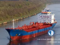 Naftas / Ķīmisko vielu tankkuģis pārdod