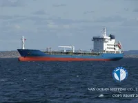 Naftas / Ķīmisko vielu tankkuģis pārdod