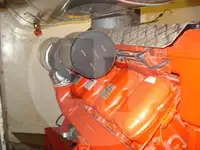 Trallers pārdod