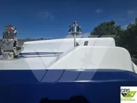 Pilotkuģis pārdod