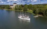 Kruīza kuģis pārdod